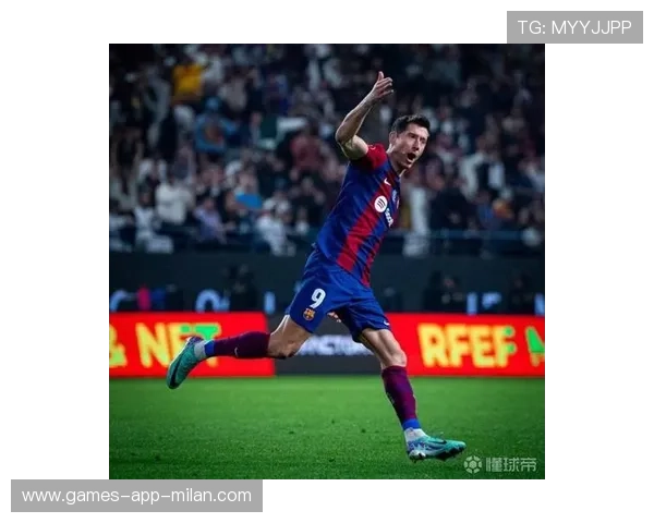 巴萨莱万训练中连中五球